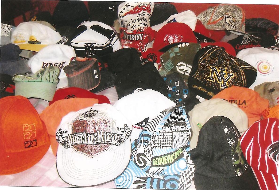 ENTRE PALAVRAS E IDEIAS ENTREVISTANDO COLECIONADORES DE