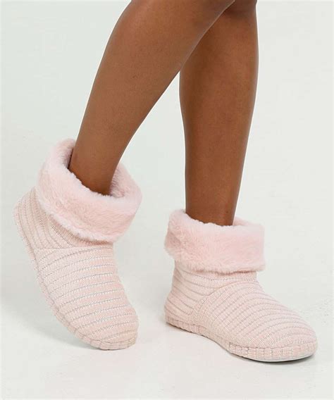 Comprar Pantufa Bota Marisa Barato Preço