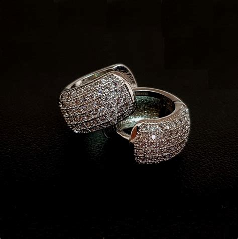 Comprar Brincos Masculinos De Ouro Barato&nbsp;Preço