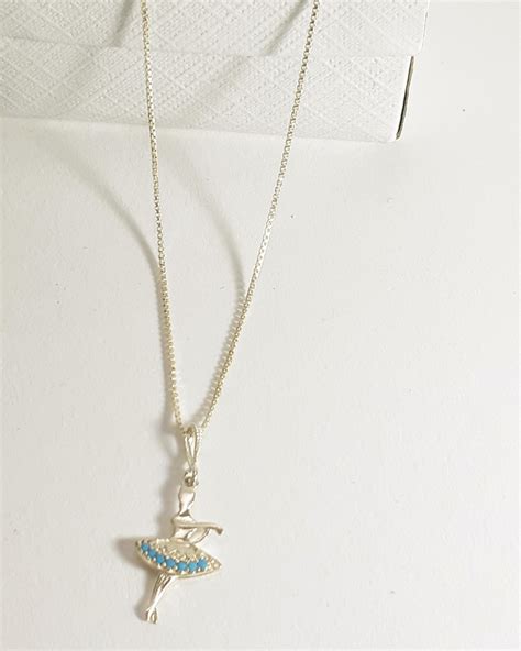 Comprar Colar Prata Bailarina Barato&nbsp;Preço